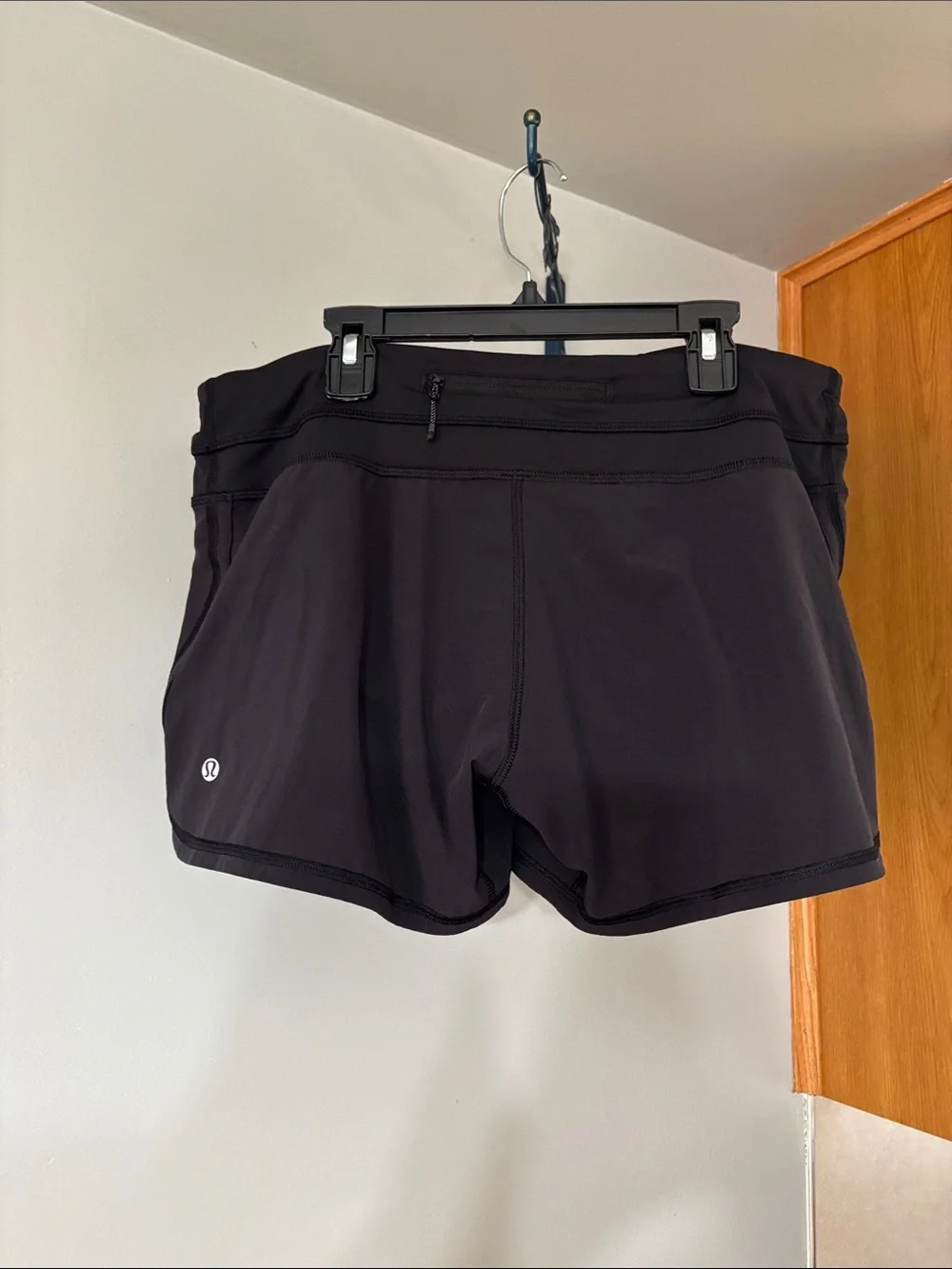 lululemon athletica Groovy Run Shorts - Black